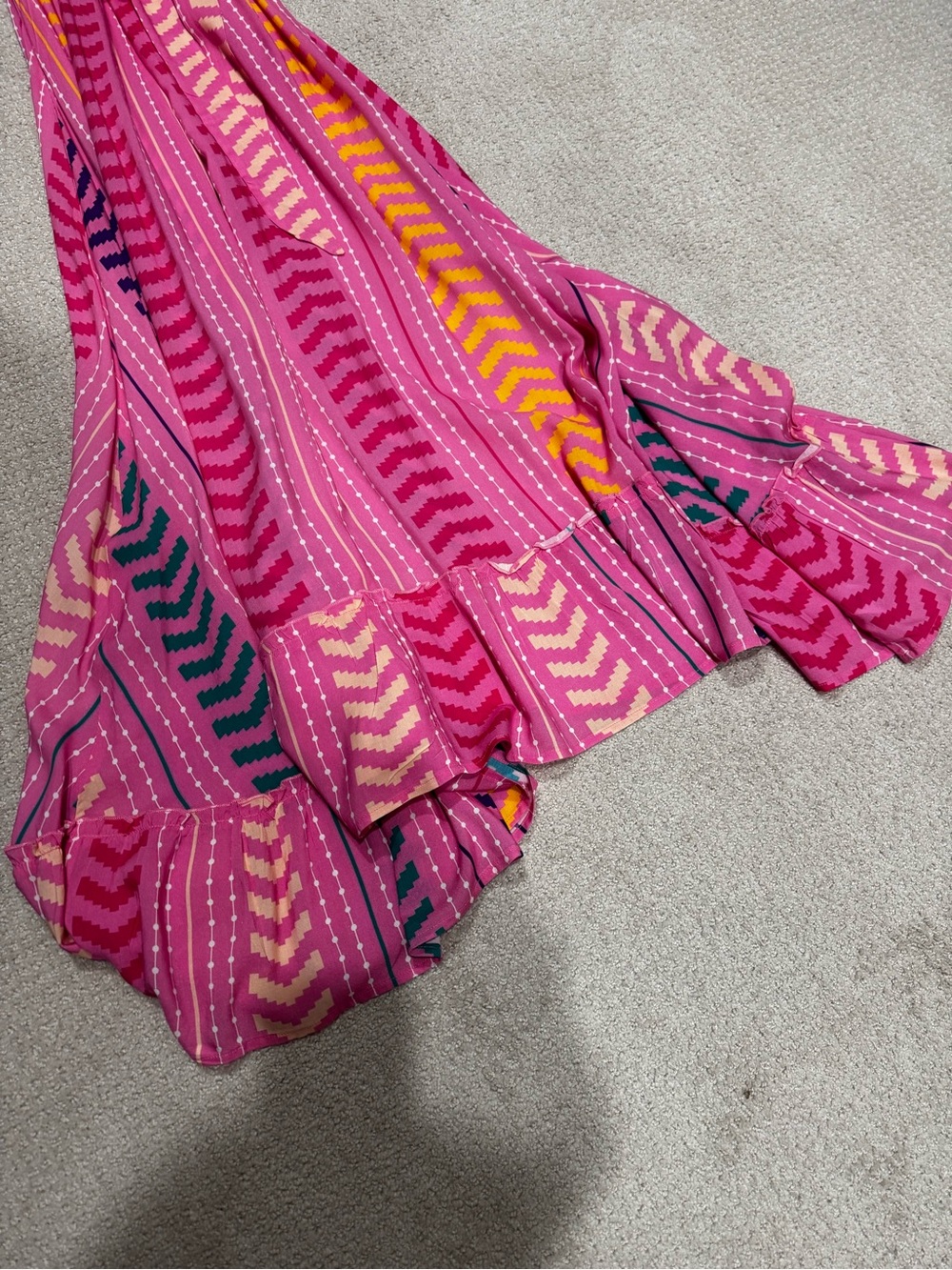 Pink V-Neck Belted Maxi Dress - Picture 3 of 4